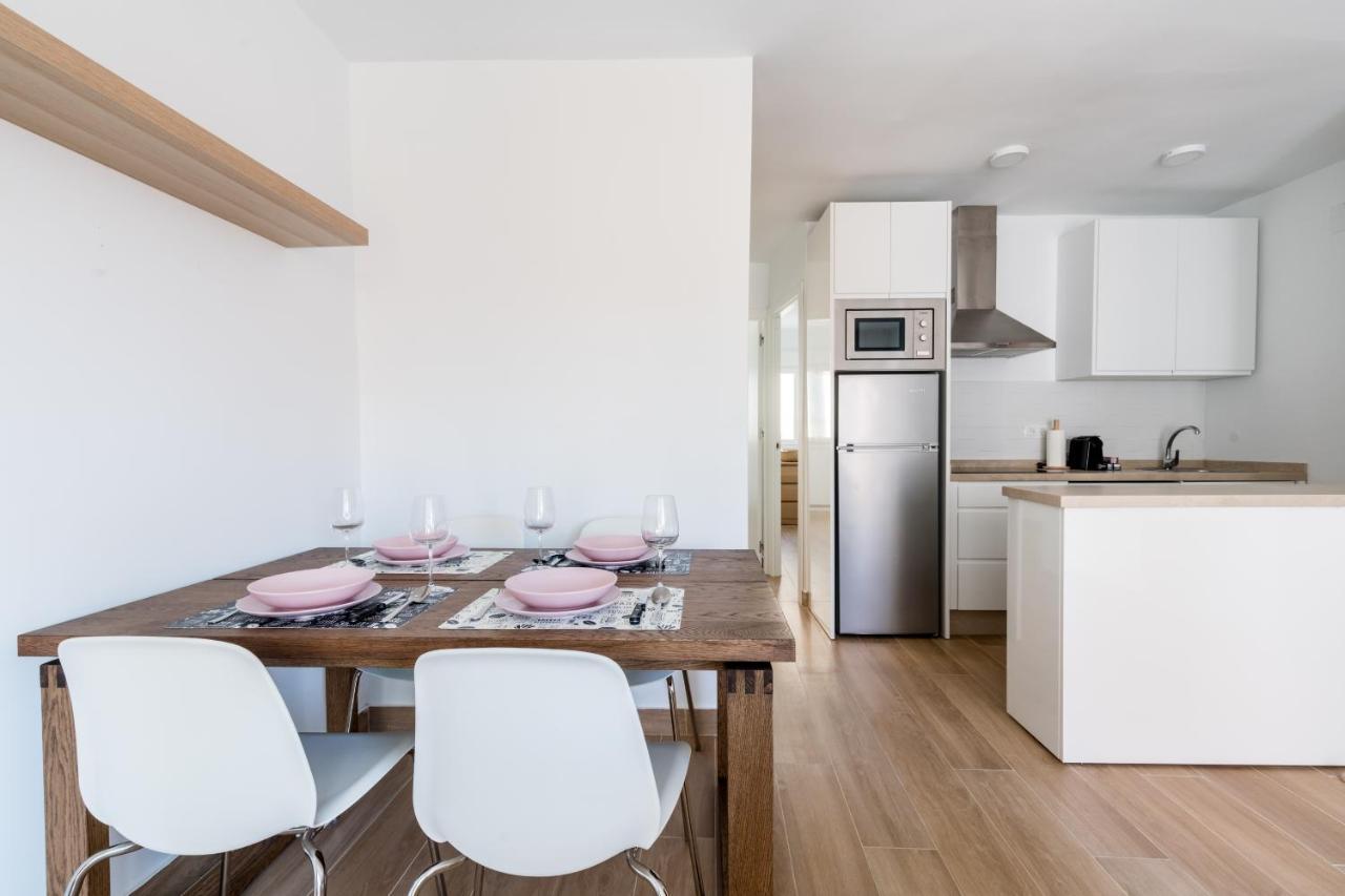 Ferienwohnung Holi-Rent Pureza Sevilla Exterior foto