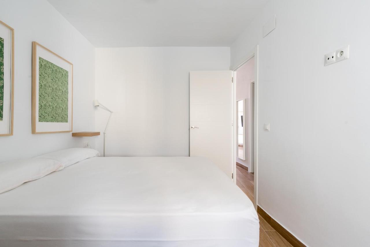Ferienwohnung Holi-Rent Pureza Sevilla Exterior foto