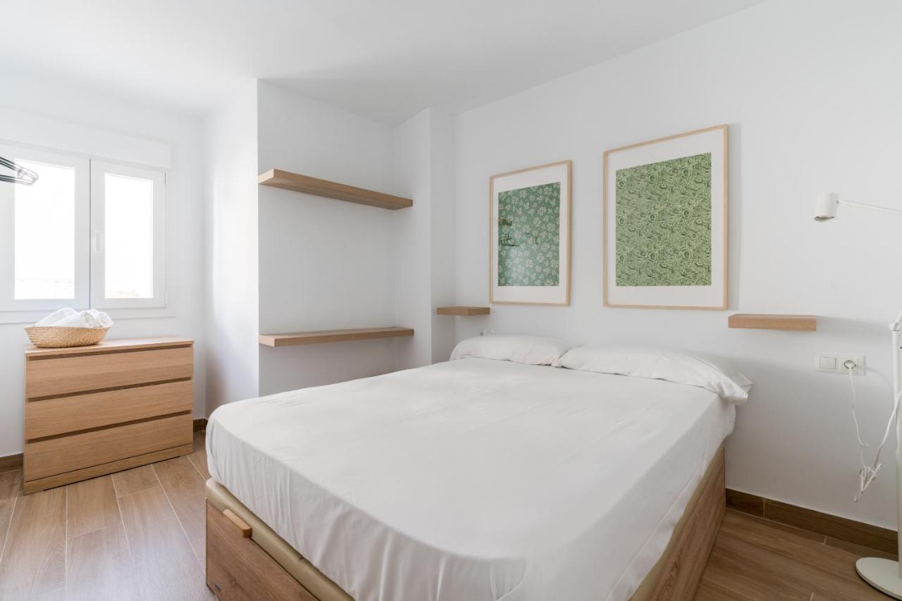 Ferienwohnung Holi-Rent Pureza Sevilla Exterior foto